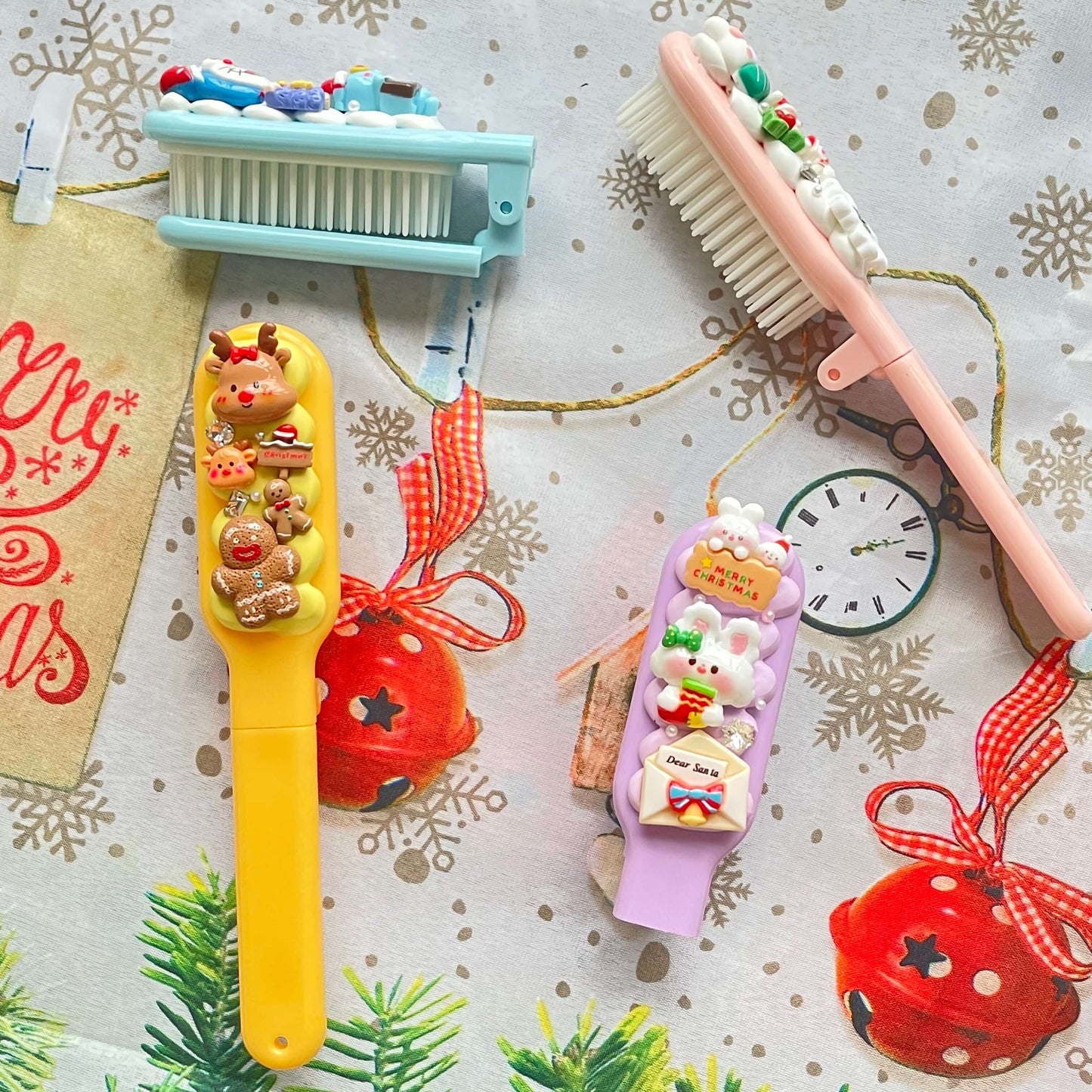 [Christmas 2025] Special Christmas Theme Kawaii Cream Gel Hair Brush