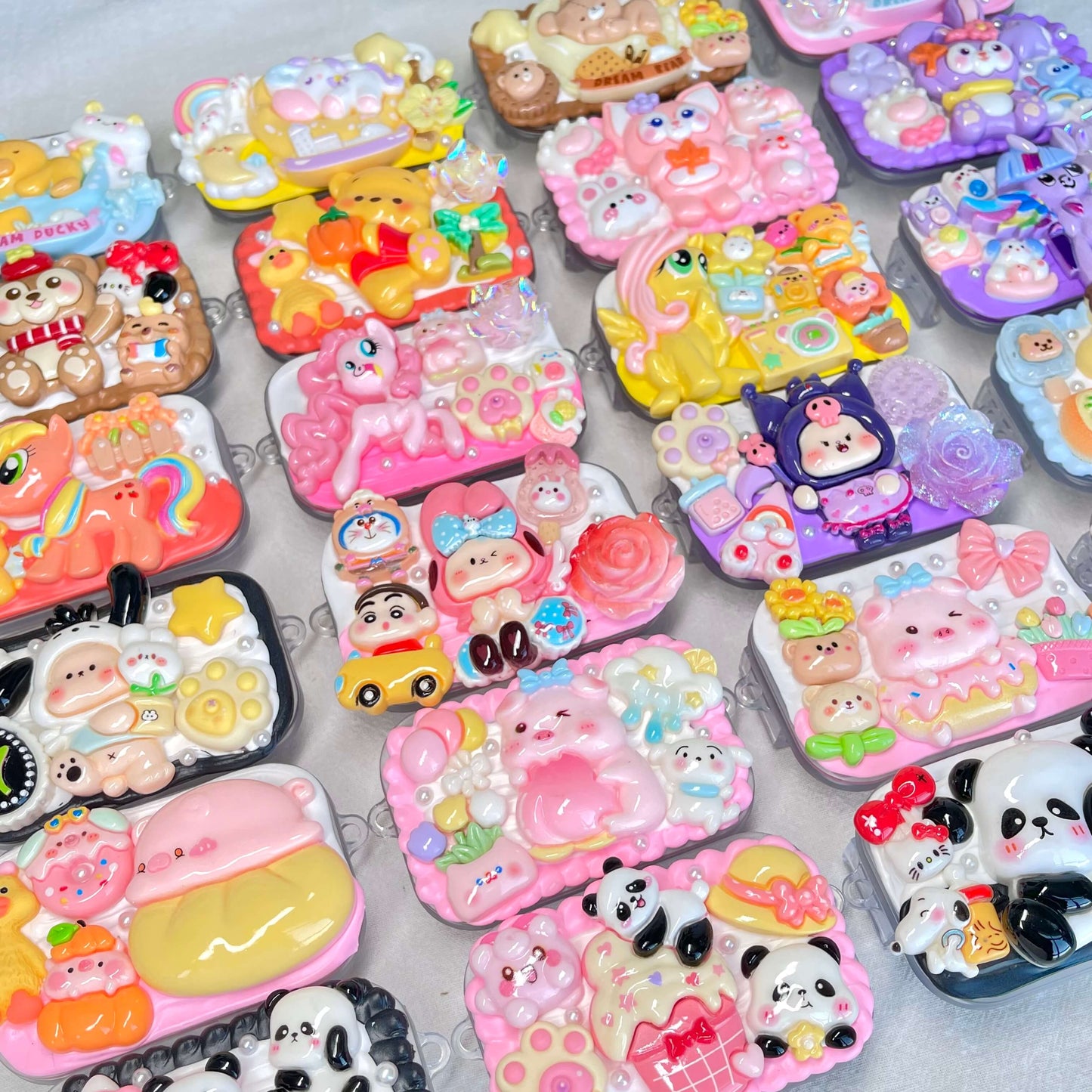 [Holiday Special Batch] Kawaii Animal/Cartoon Based Styles Cream Gel Phone Clips-NO CHAINS INCLUDED