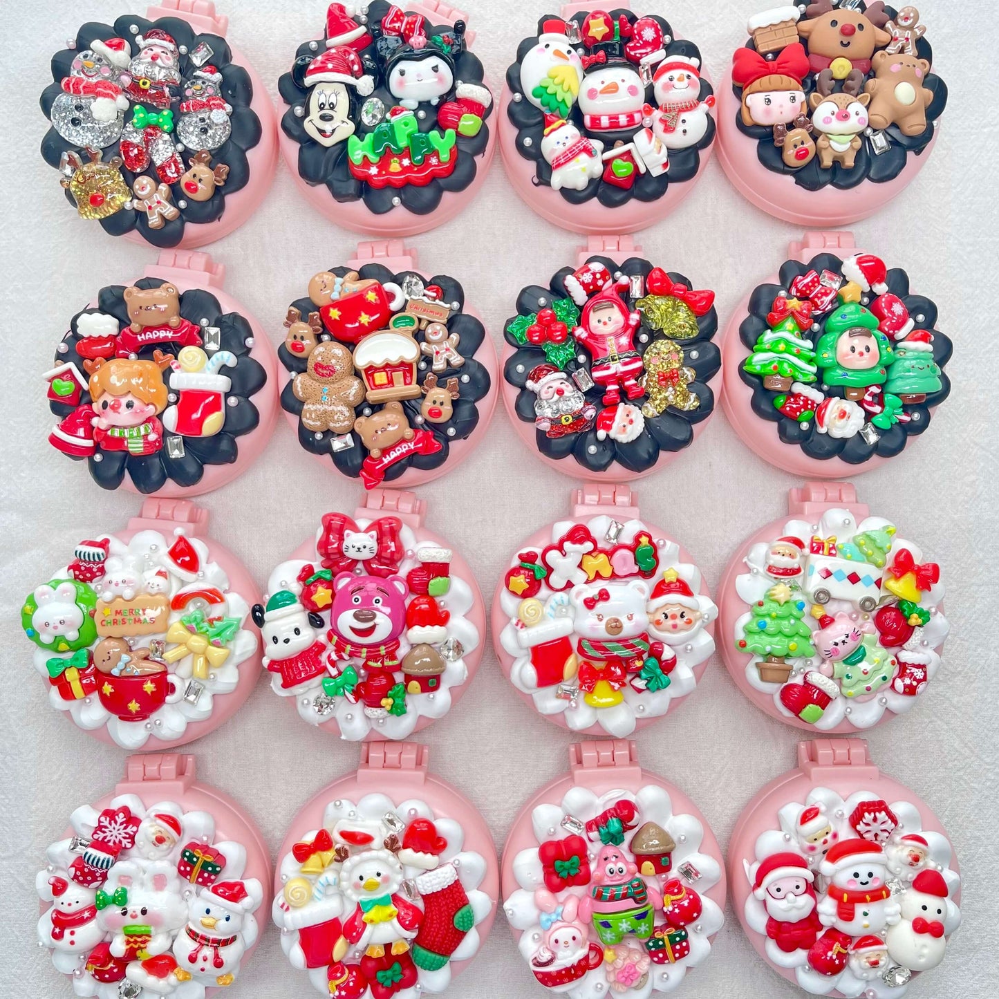 [Christmas 2025] Christmas Theme Kawaii Cute Convertible Foldable Mirror and Brush Combo Tool