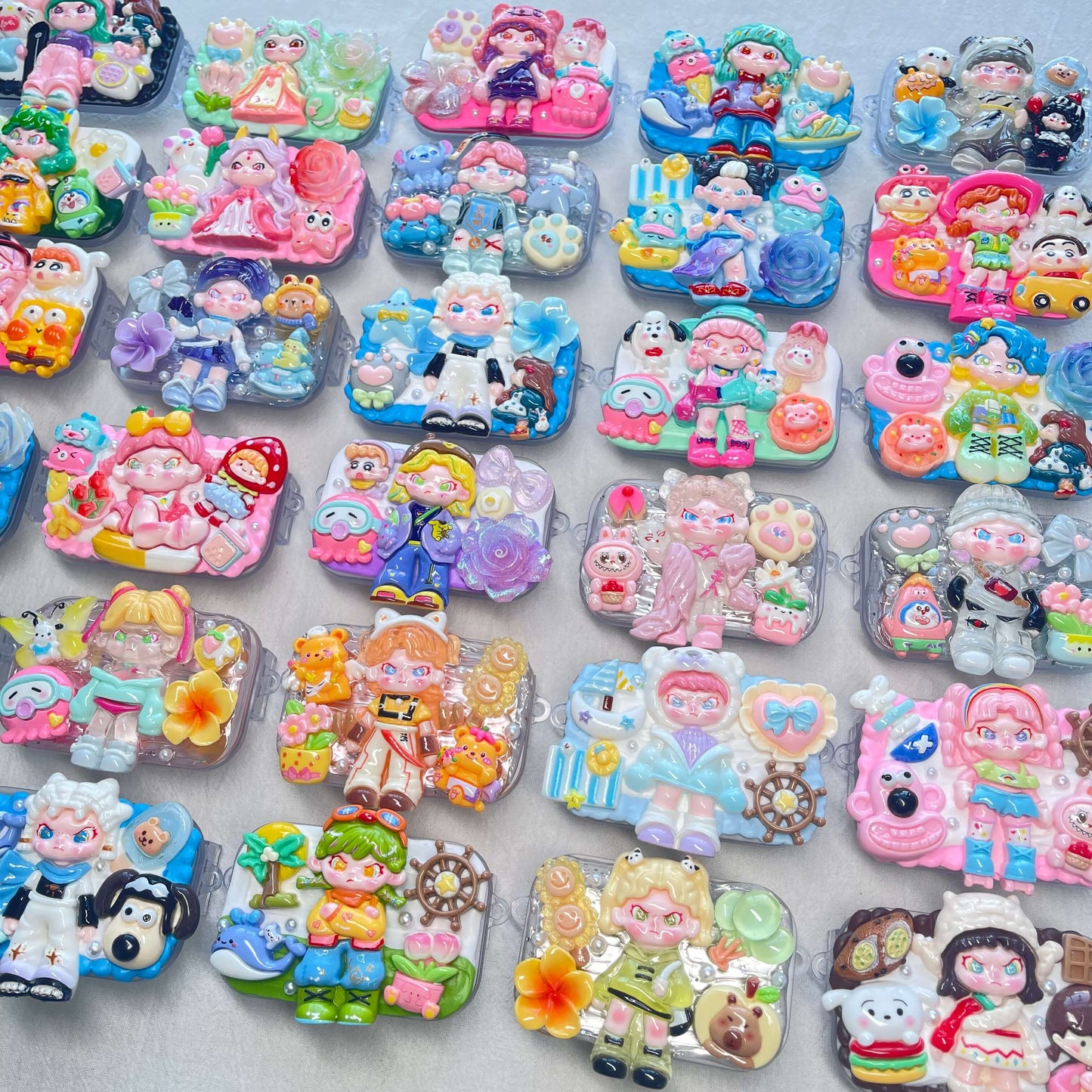 [Holiday Special Batch] Kawaii Character-Based Styles Cream Gel Phone Clips-NO CHAINS INCLUDED