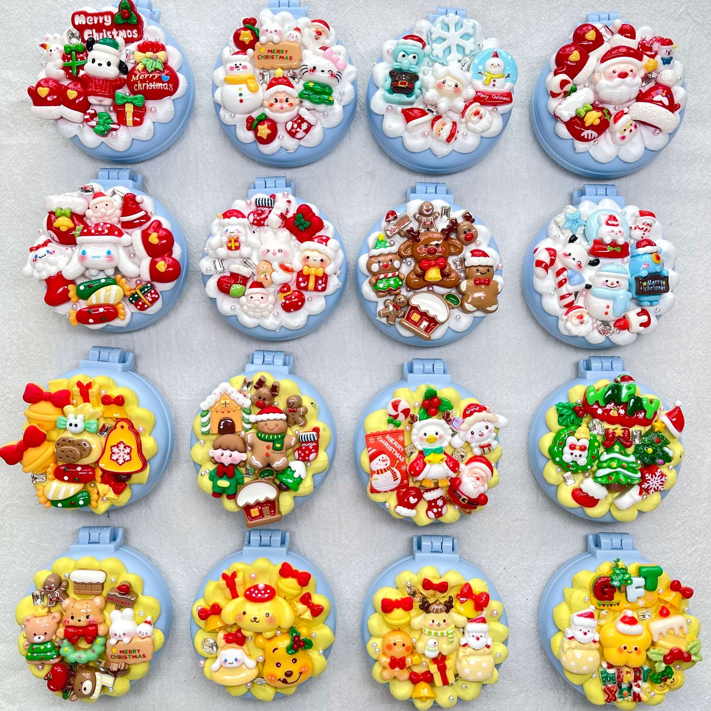 [Christmas 2025] Christmas Theme Kawaii Cute Convertible Foldable Mirror and Brush Combo Tool