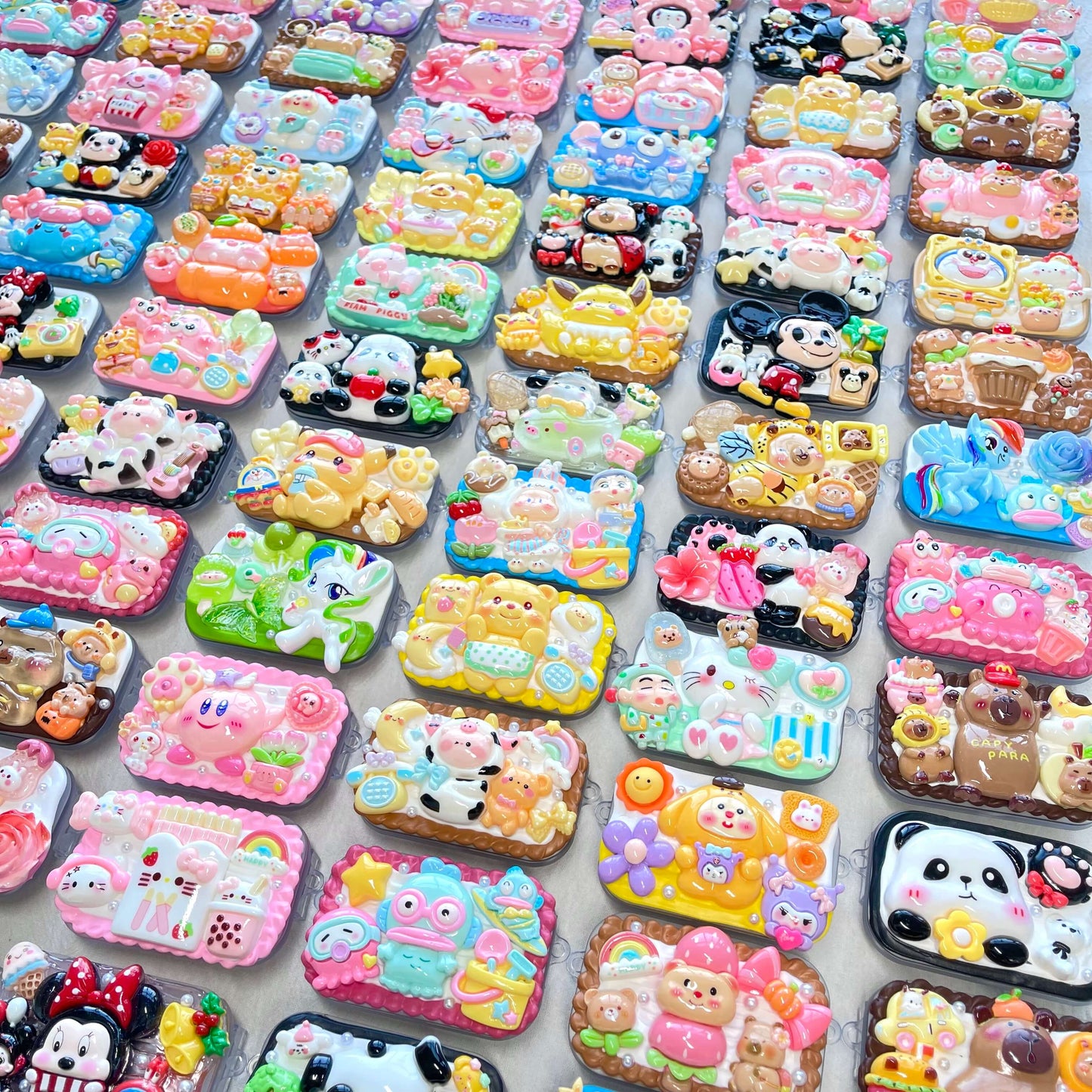 [Holiday Special Batch] Kawaii Animal/Cartoon Based Styles Cream Gel Phone Clips-NO CHAINS INCLUDED