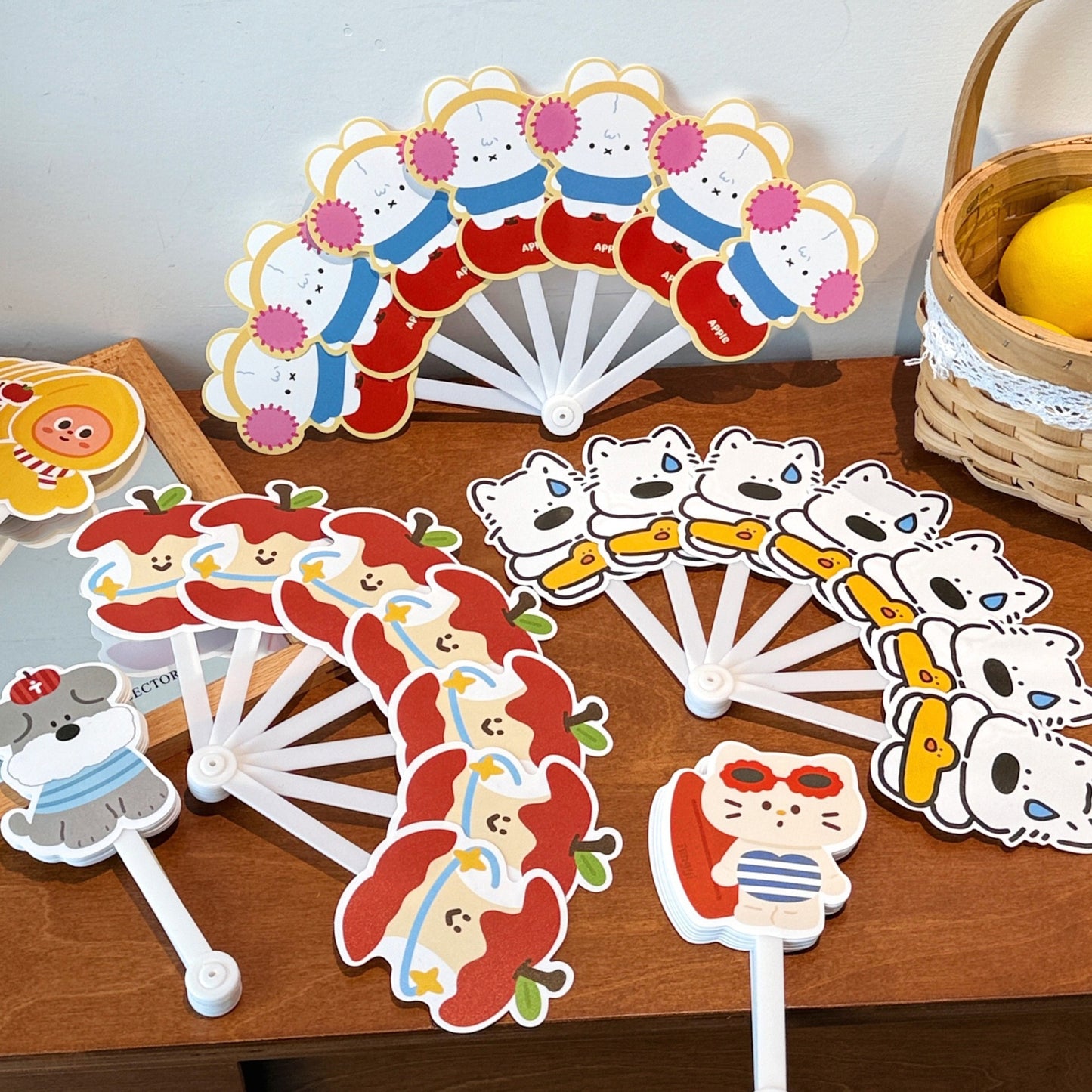 [New Arrival] Summer Theme Cute Kawaii Foldable Easy-To-Carry Fans
