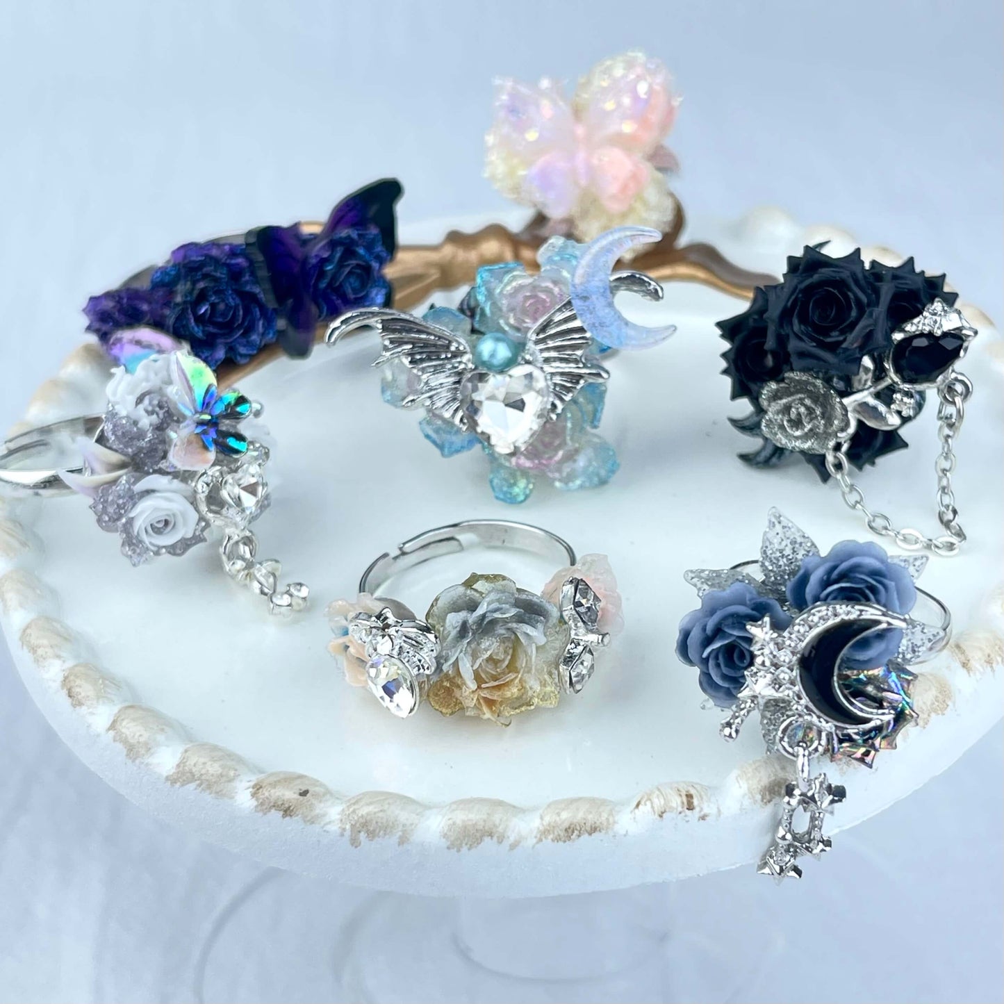 [New Batch] Premium Handmade Flower Blossom and Glittering Decor Rings