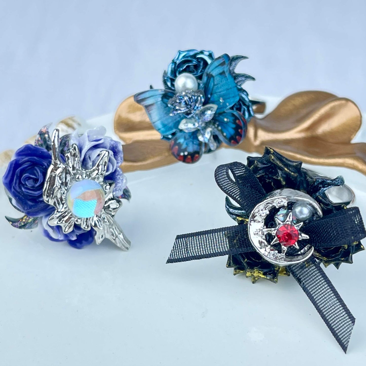 [New Batch] Premium Handmade Flower Blossom and Glittering Decor Rings