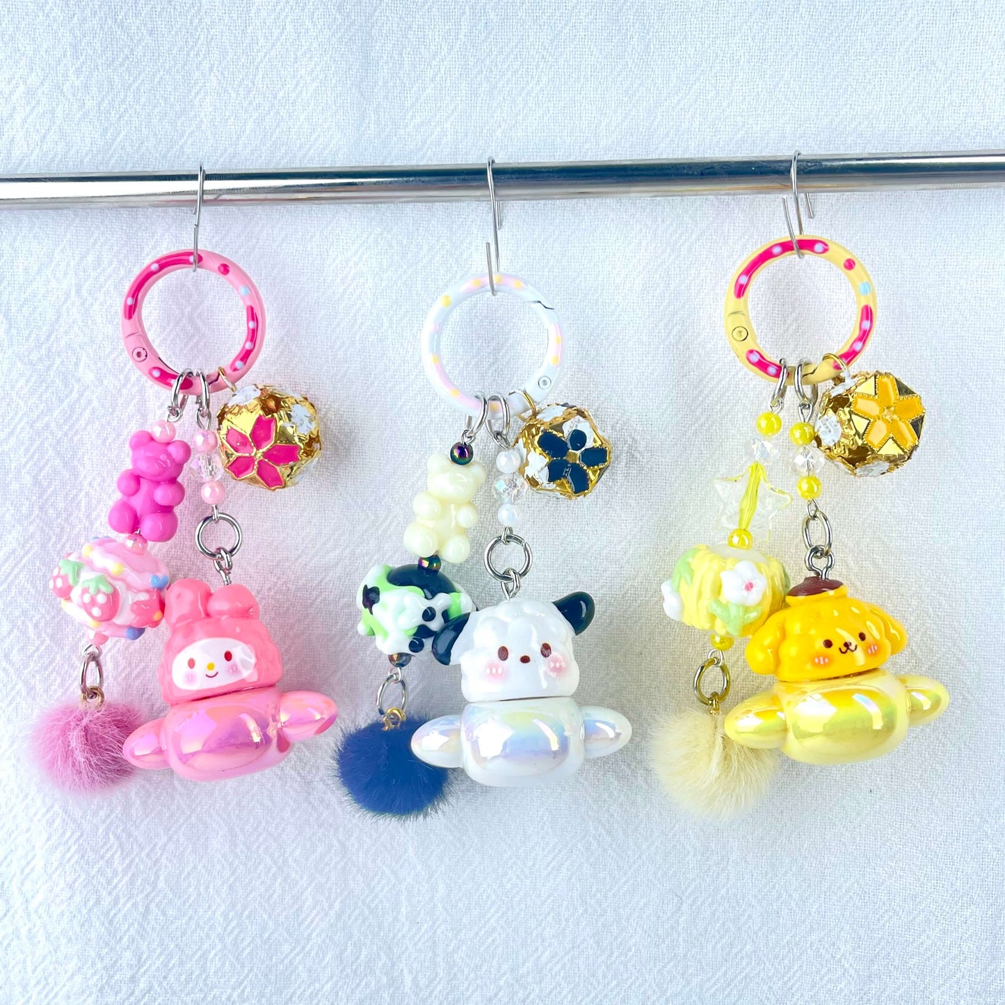 [Live Exclusive] Premium Handmade Newest Standing/Sitting Cutie Keychain- with New Fluffy Style & Special Launch Fruit Play