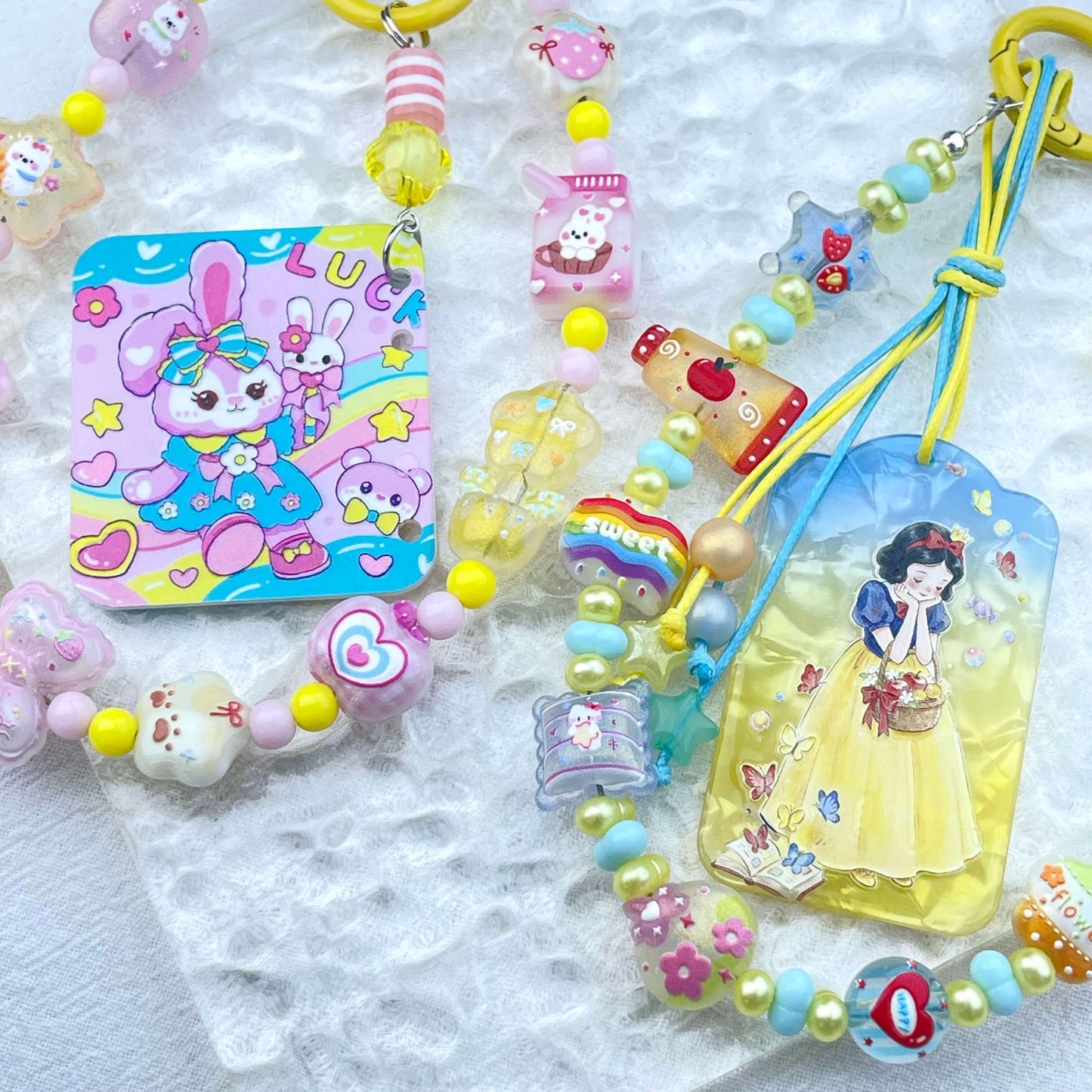 [New Arrival] Glow In The Dark Cute Decor and Premium Acrylic Pads Phone Chain