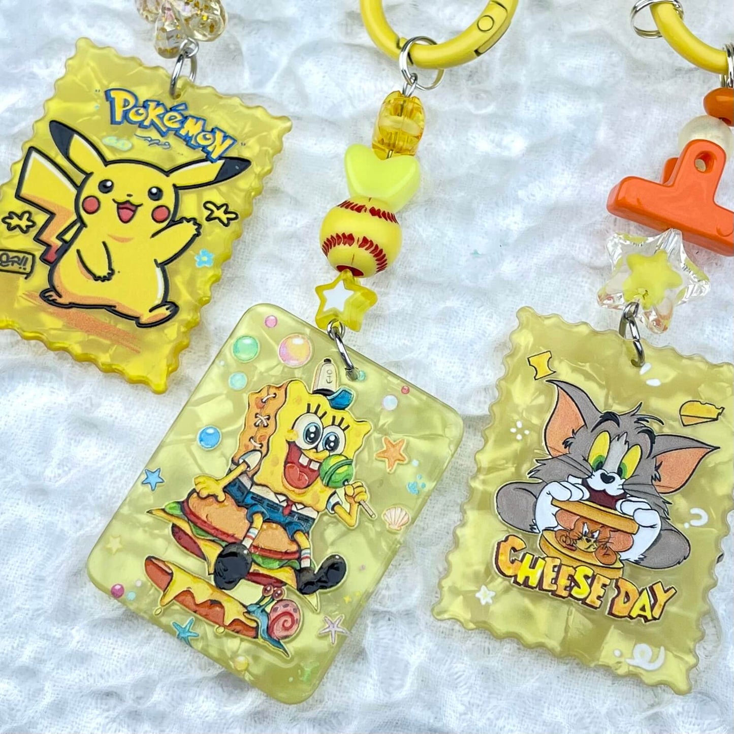 [New Arrival] Glow In The Dark Cute Decor and Premium Acrylic Pads Phone Chain