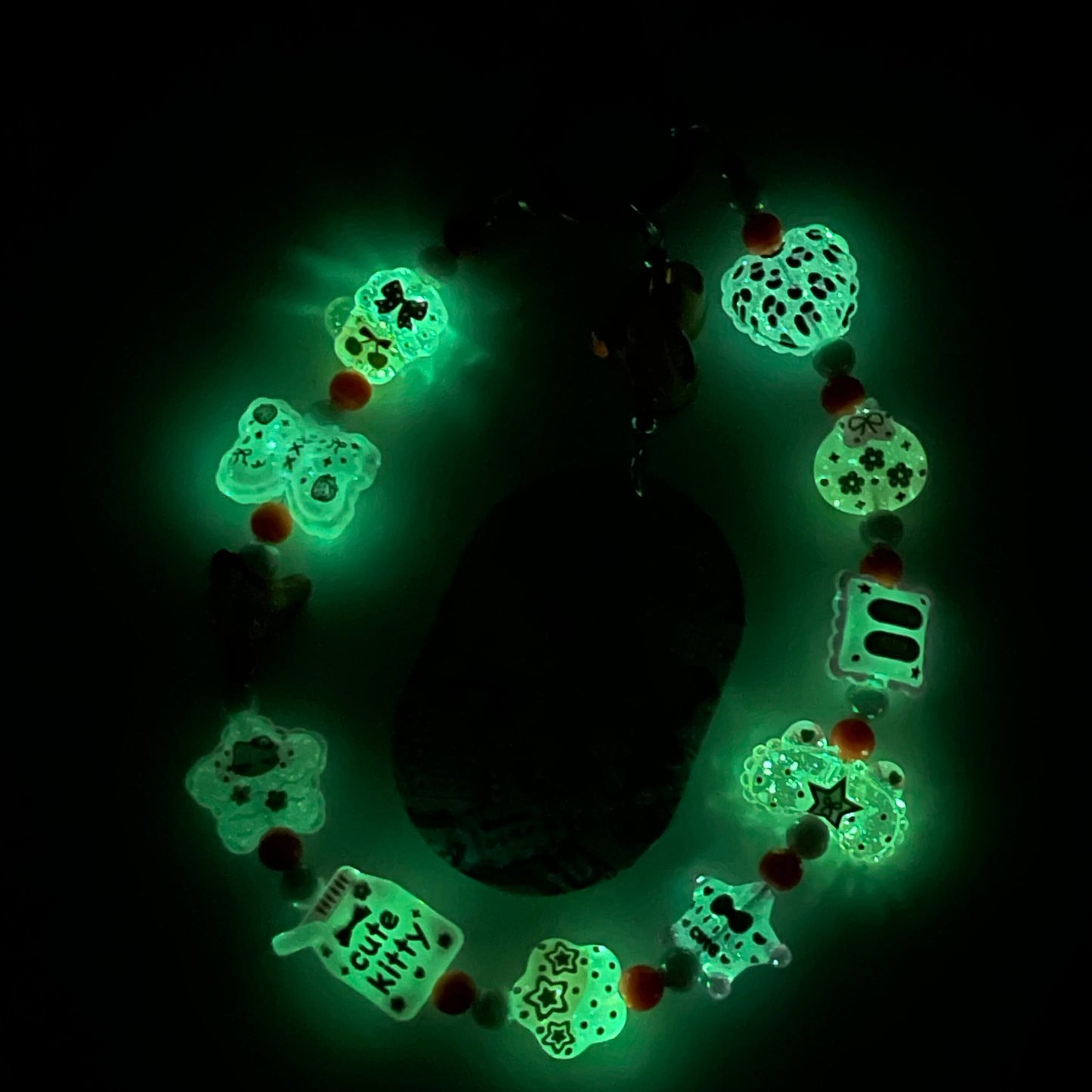 [New Arrival] Glow In The Dark Cute Decor and Premium Acrylic Pads Phone Chain