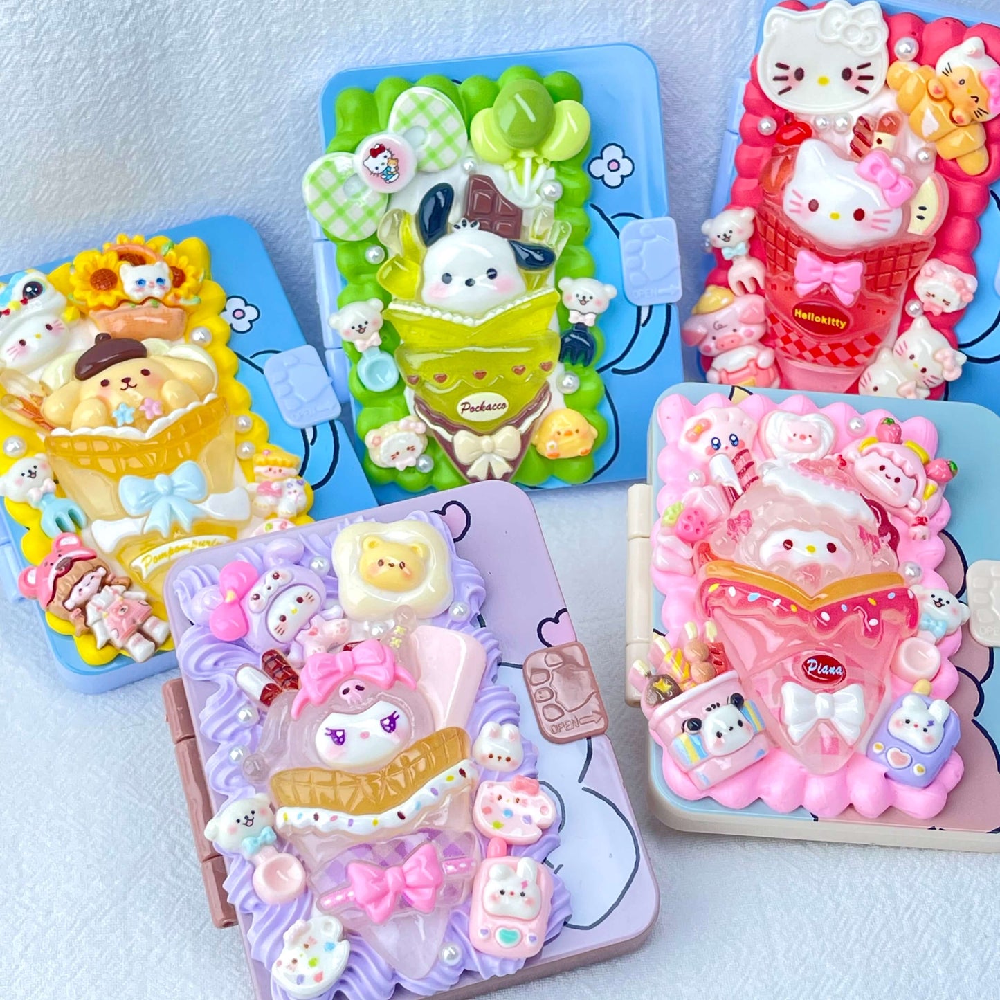 [New Arrival] Kawaii Cuties Handmade Cream Gel Mirror and Hairbrush Set