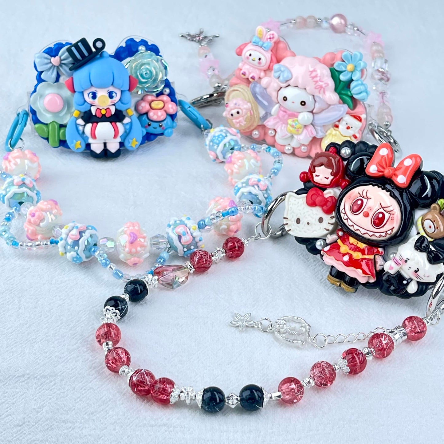 [New Arrival] Kawaii Cream Gel and Glittering Rhinestones Mixes Styles Phone Clip with Phone Chain/Cross-body Chain