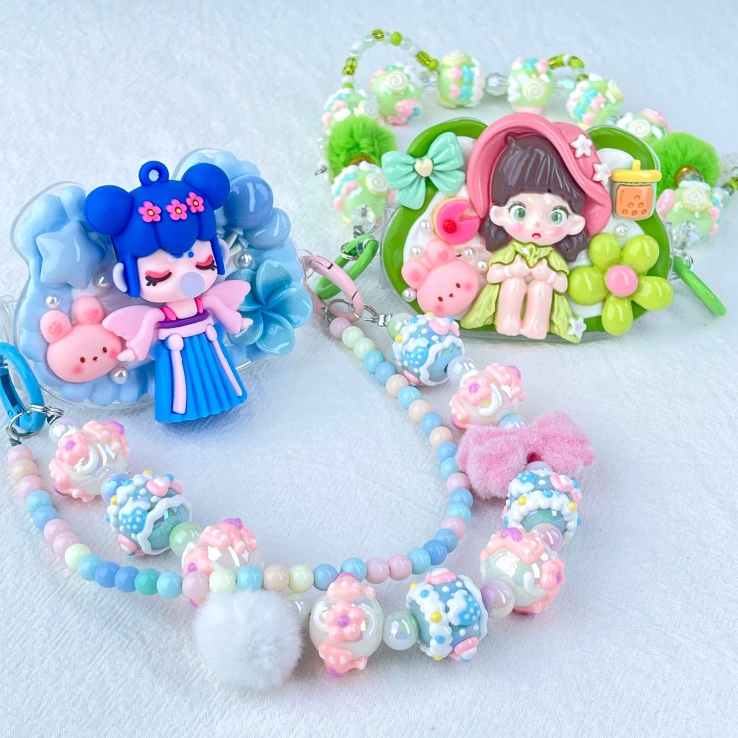[New Arrival] Kawaii Cream Gel and Glittering Rhinestones Mixes Styles Phone Clip with Phone Chain/Cross-body Chain