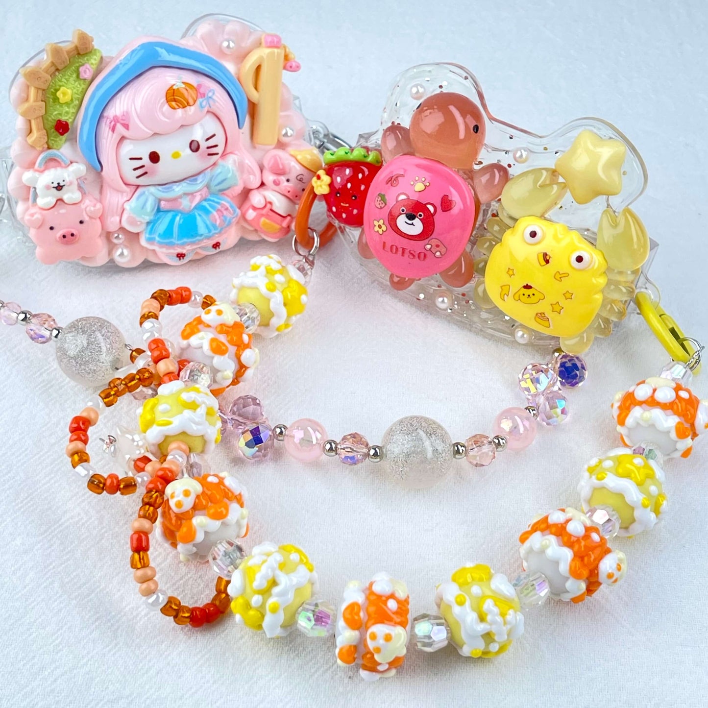 [New Arrival] Kawaii Cream Gel and Glittering Rhinestones Mixes Styles Phone Clip with Phone Chain/Cross-body Chain
