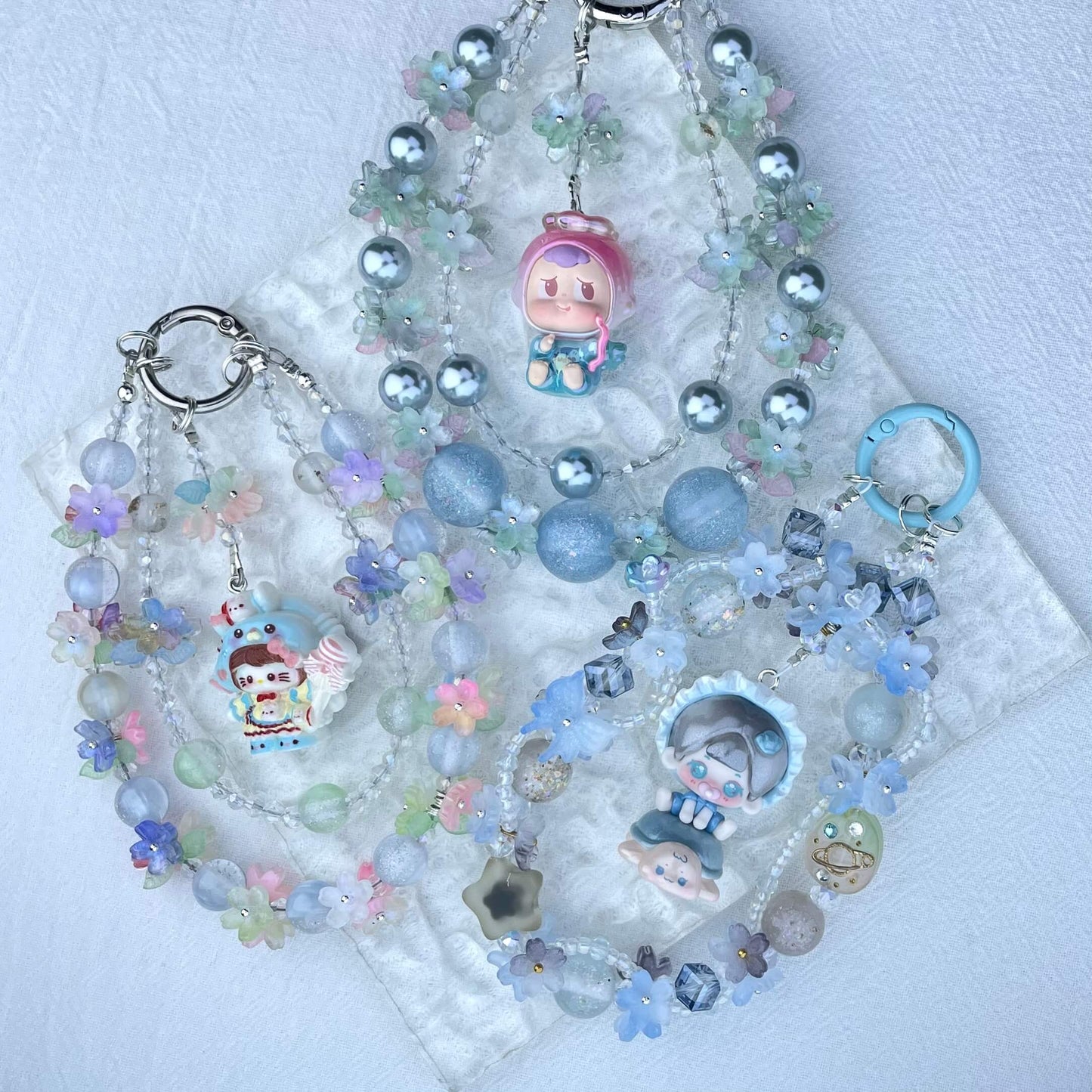 [Limited Edition] Premium Handmade Glittering and Flower Blossom Style Kawaii Cutie Phone Chains-Special Launch Price!