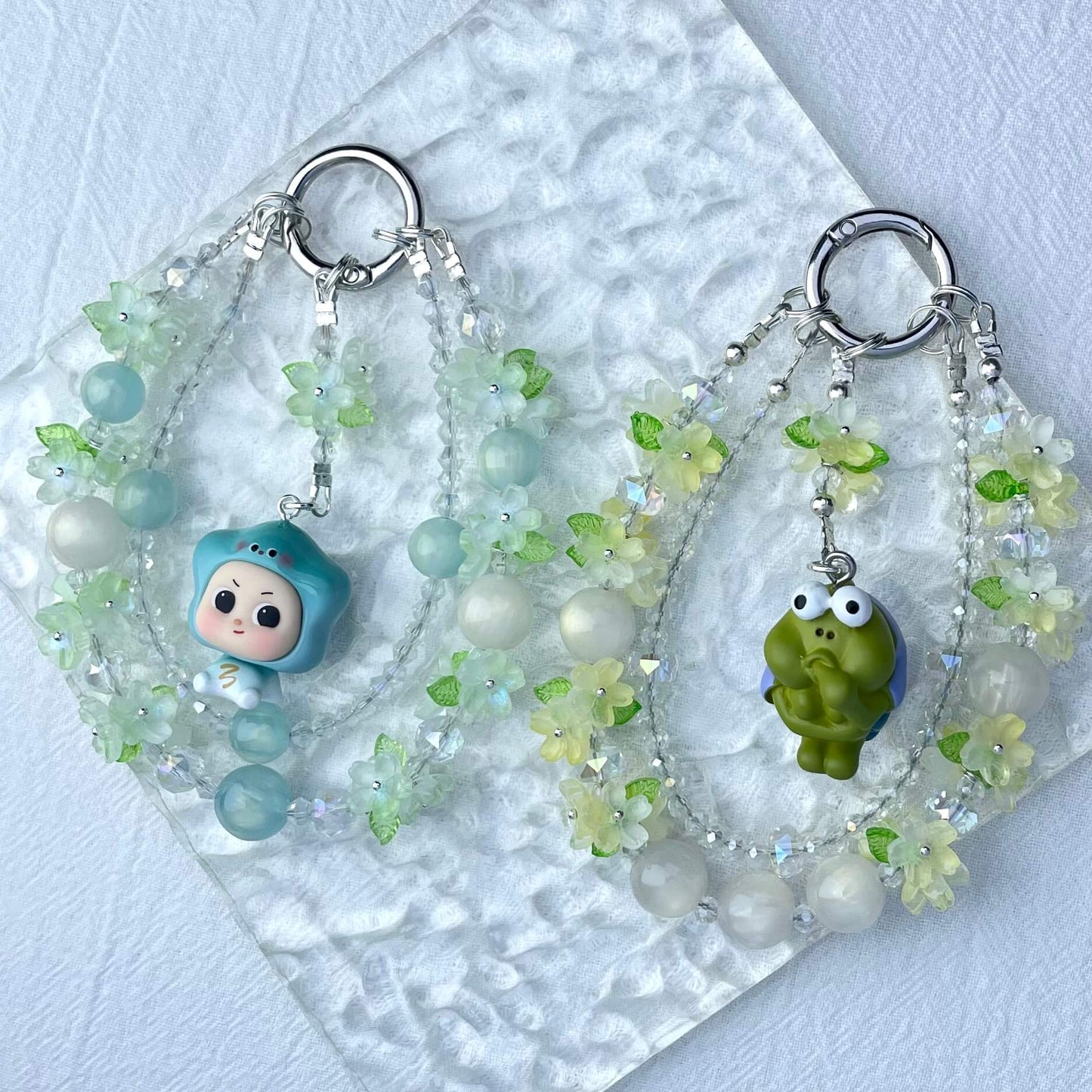 [Limited Edition] Premium Handmade Glittering and Flower Blossom Style Kawaii Cutie Phone Chains-Special Launch Price!