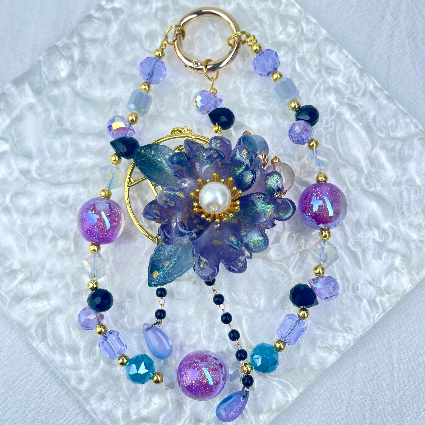 [Holiday Celebration] Premium Handmade Traditional Style Flower Glittering Phone Chain