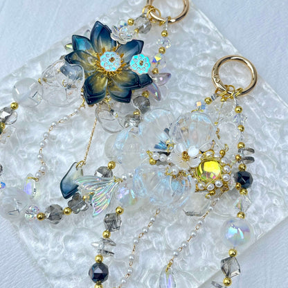 [Holiday Celebration] Premium Handmade Traditional Style Flower Glittering Phone Chain