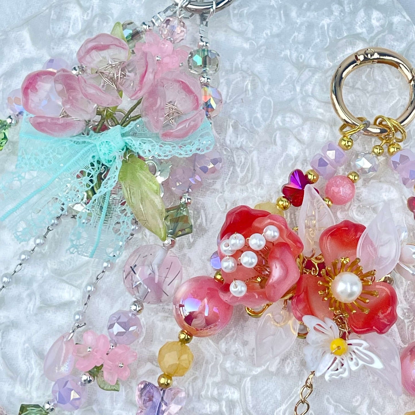 [Holiday Celebration] Premium Handmade Traditional Style Flower Glittering Phone Chain