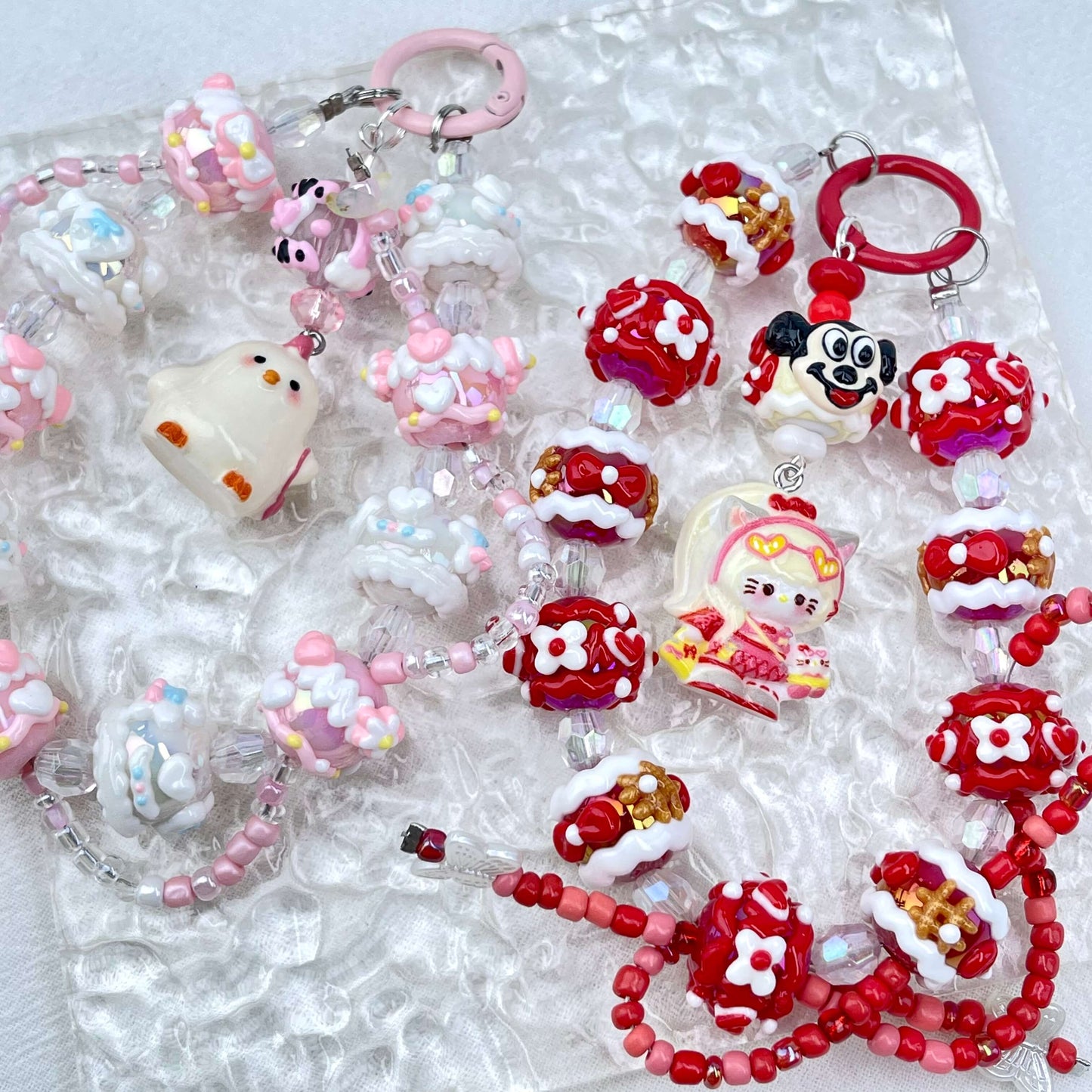 [Holiday Celebration] Premium Cuties Hand-Painted Beads Kawaii Phone Chains