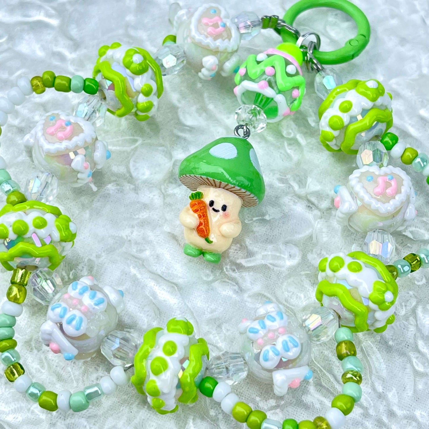 [Holiday Celebration] Premium Cuties Hand-Painted Beads Kawaii Phone Chains