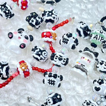 [Holiday Celebration] Premium Cuties Hand-Painted Beads Kawaii Phone Chains