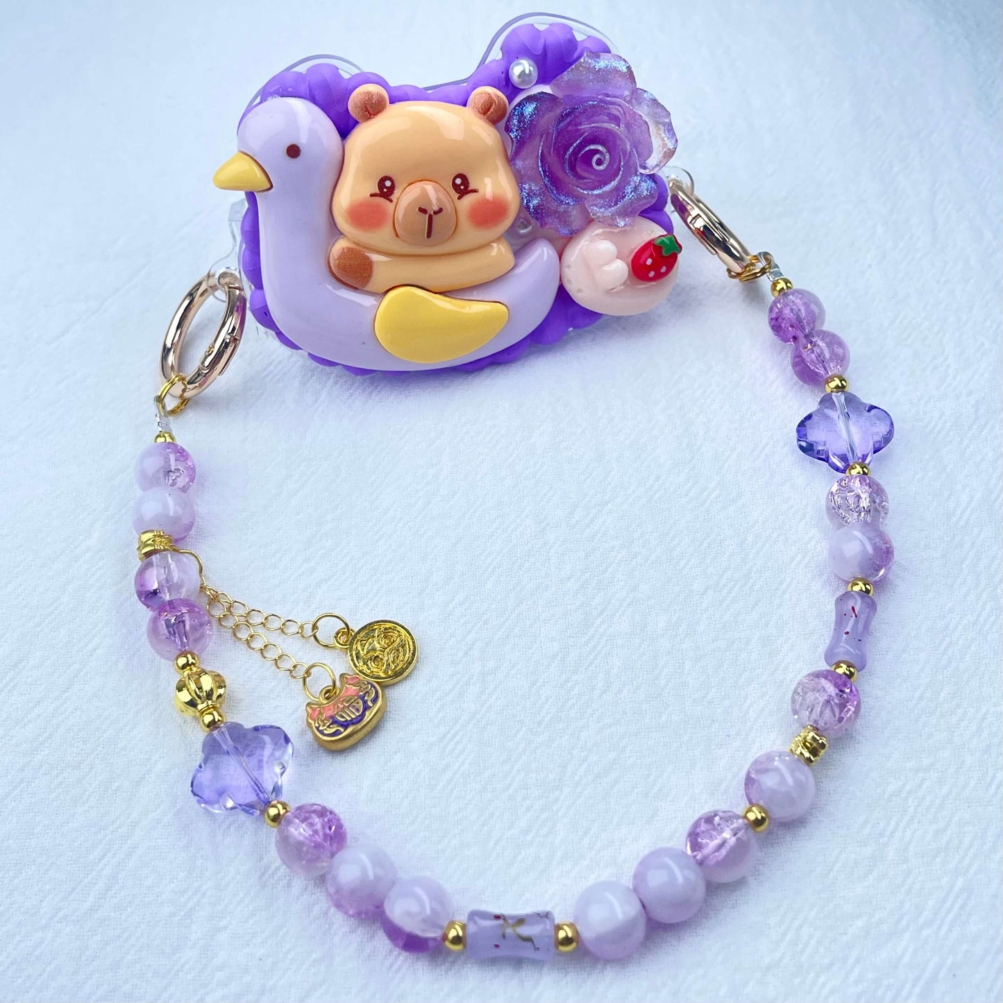 [Holiday Celebration] Kawaii Cream Gel and Glittering Rhinestones Mixes Styles Phone Clip with Phone Chain/Cross-body Chain