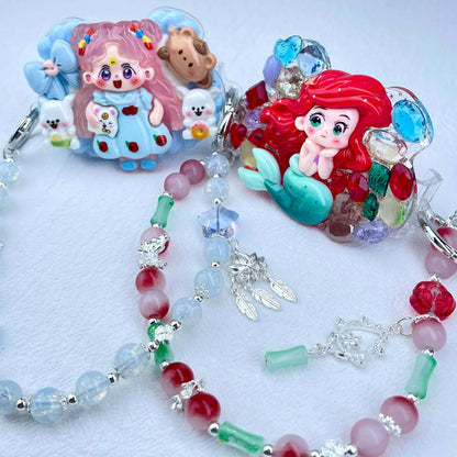 [Holiday Celebration] Kawaii Cream Gel and Glittering Rhinestones Mixes Styles Phone Clip with Phone Chain/Cross-body Chain