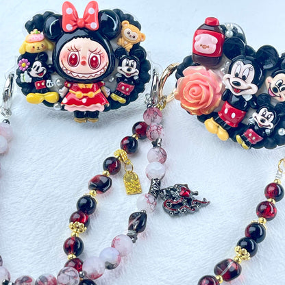 [Holiday Celebration] Kawaii Cream Gel and Glittering Rhinestones Mixes Styles Phone Clip with Phone Chain/Cross-body Chain