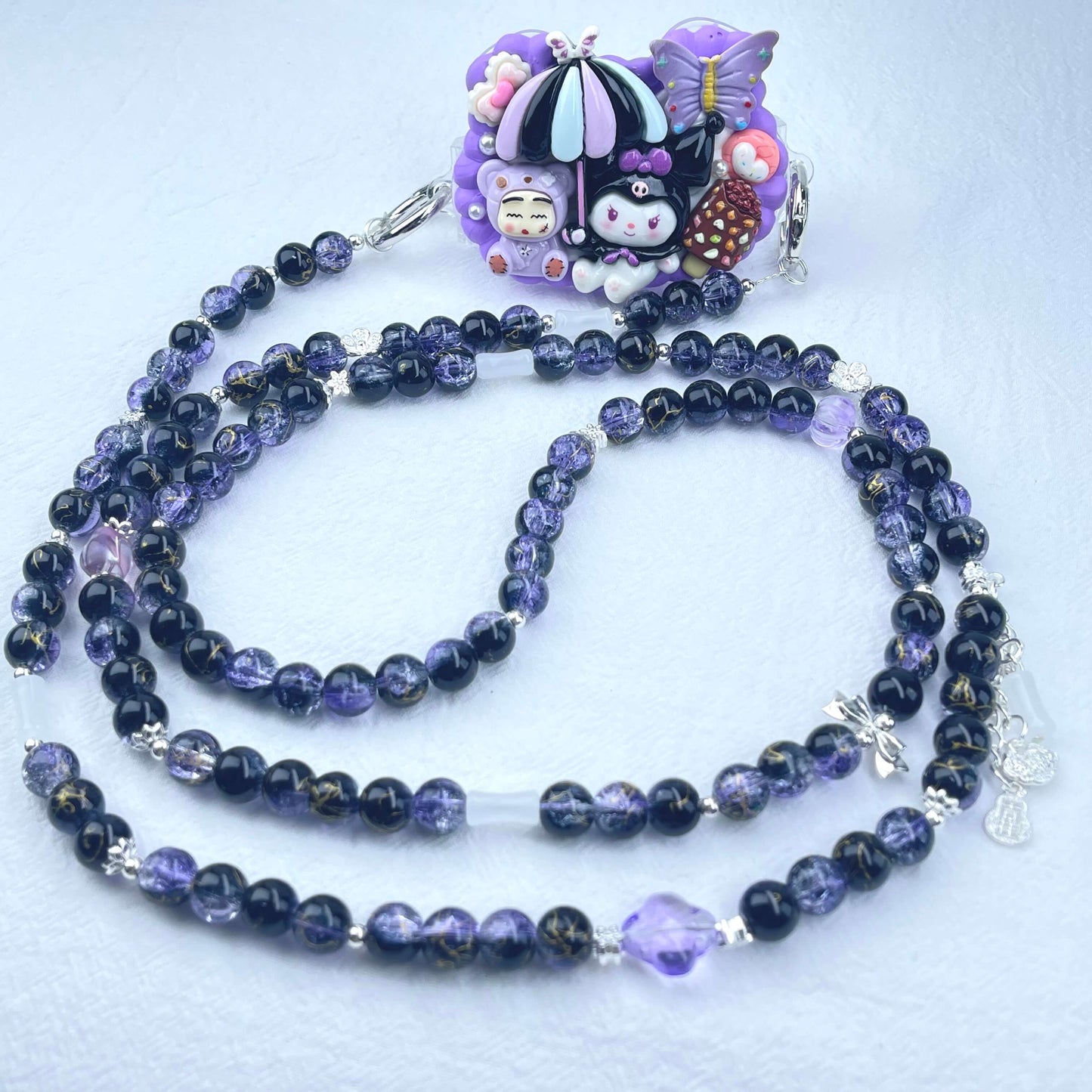 [Holiday Celebration] Kawaii Cream Gel and Glittering Rhinestones Mixes Styles Phone Clip with Phone Chain/Cross-body Chain