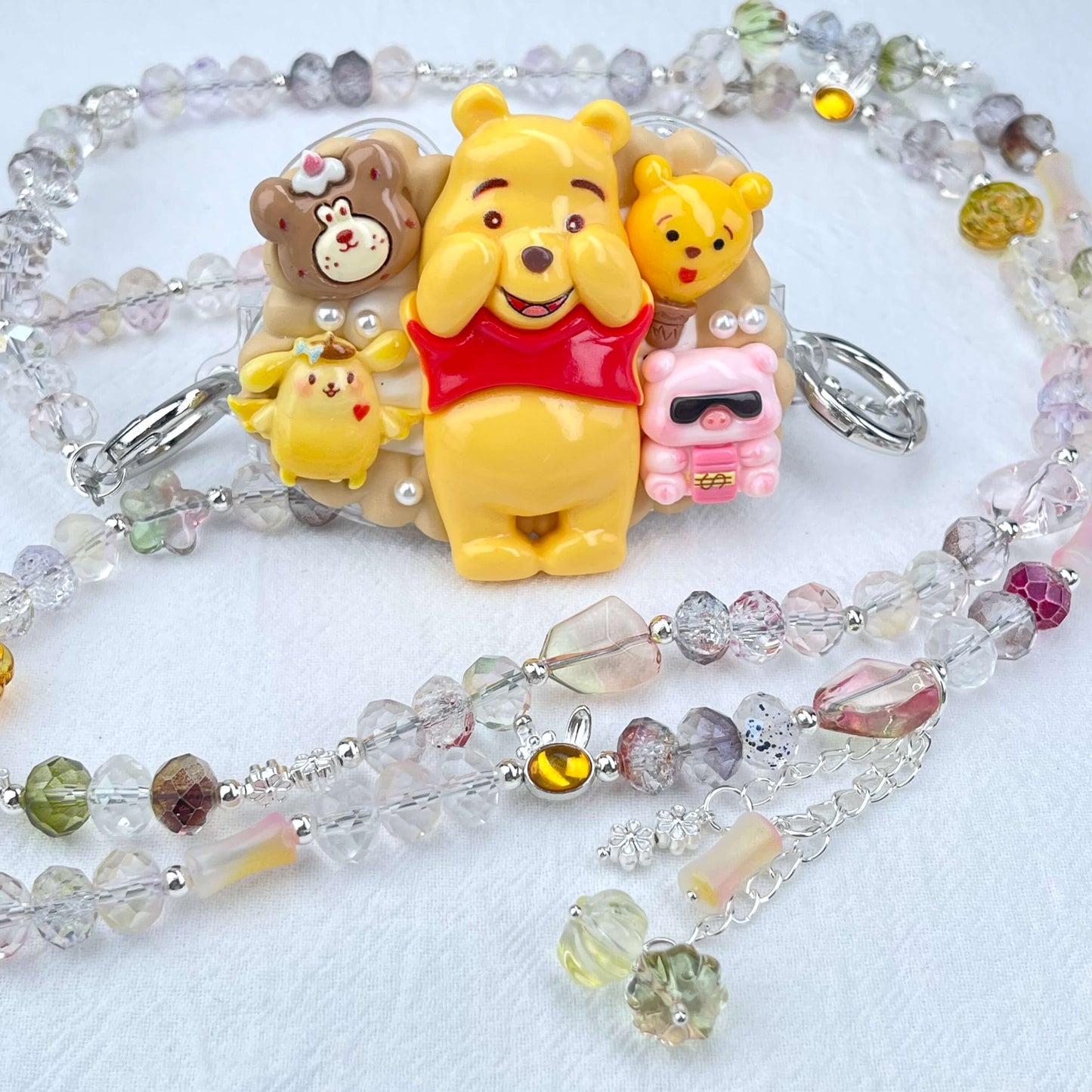 [Holiday Celebration] Kawaii Cream Gel and Glittering Rhinestones Mixes Styles Phone Clip with Phone Chain/Cross-body Chain