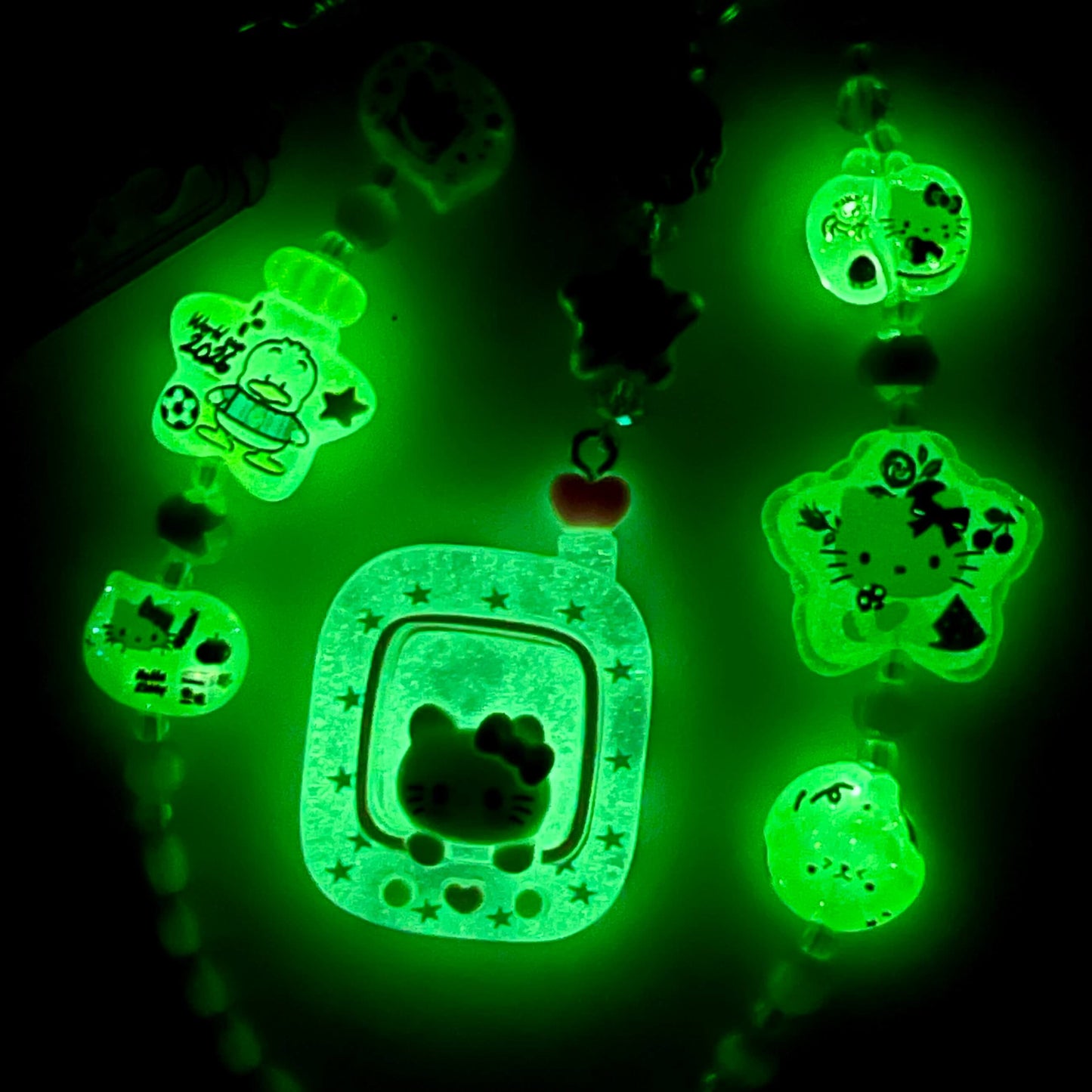[Anniversary Celebration] New Cat Eye Effect Glittering Beads and Glow-In-the-Dark Decor Phone Chains-Celebration Special Price!