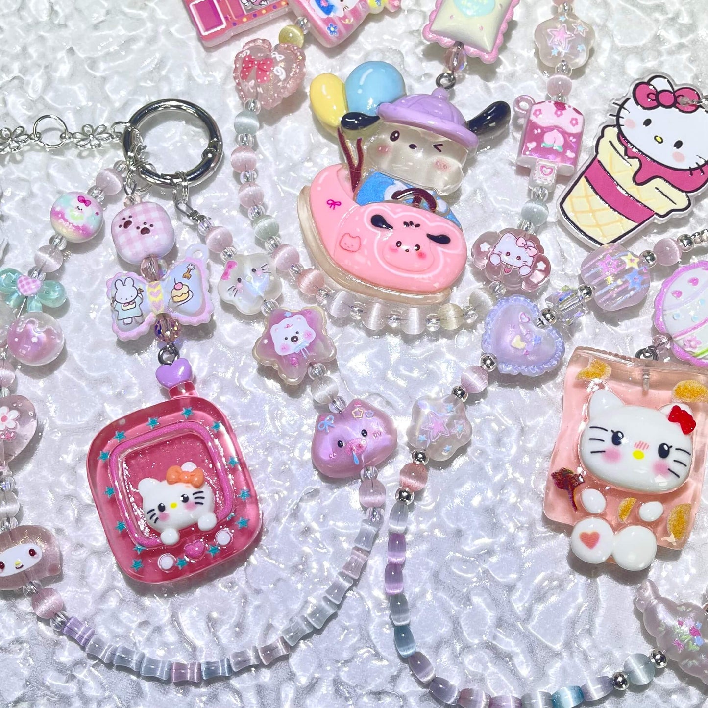[Anniversary Celebration] New Cat Eye Effect Glittering Beads and Glow-In-the-Dark Decor Phone Chains-Celebration Special Price!