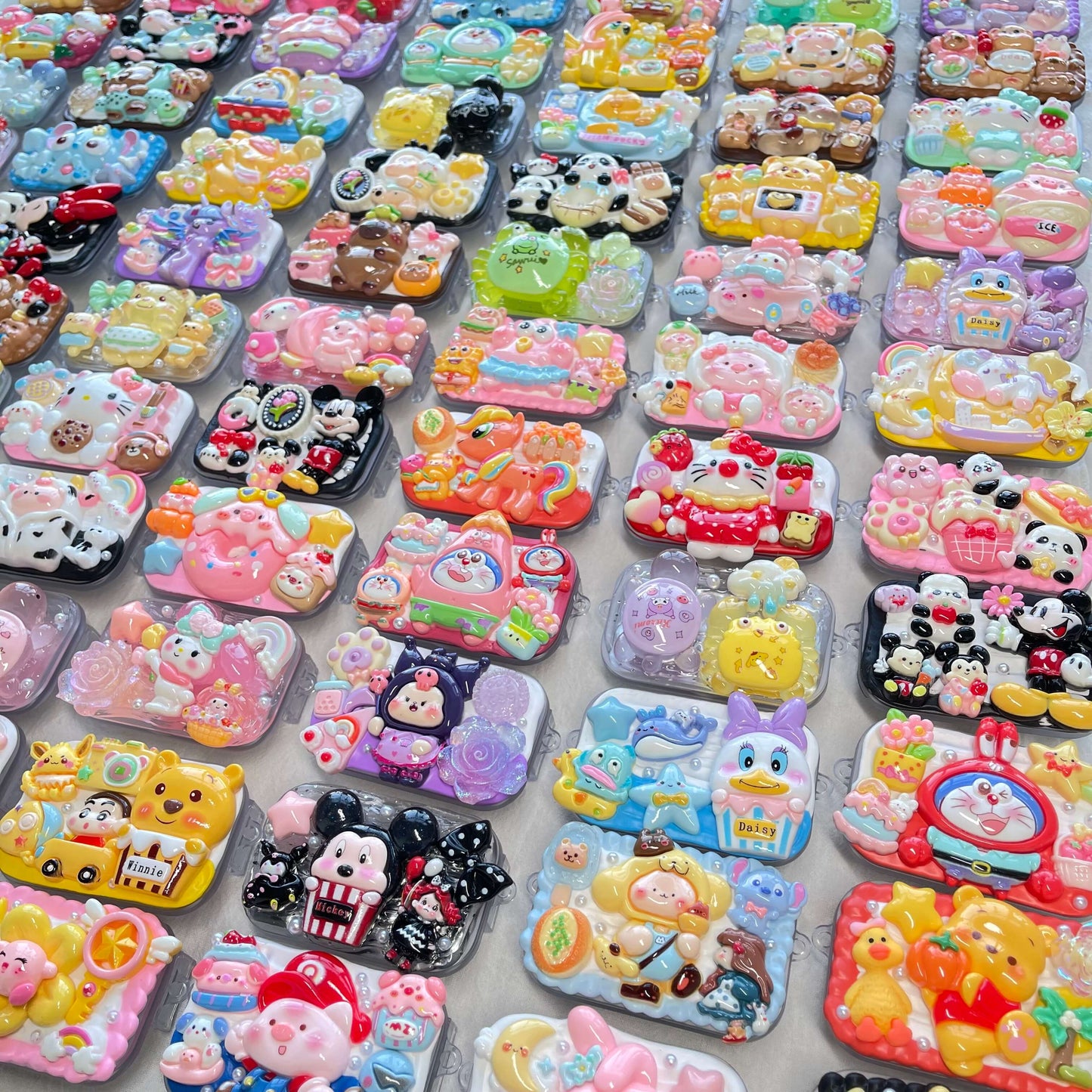 [Holiday Special Batch] Kawaii Animal/Cartoon Based Styles Cream Gel Phone Clips-NO CHAINS INCLUDED